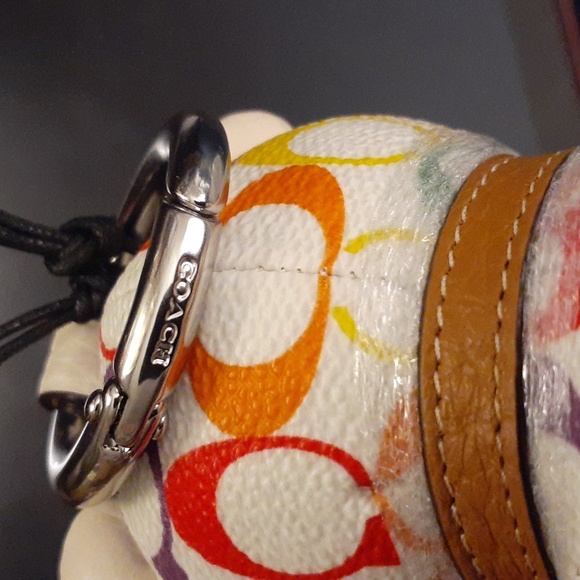 COACH PURSE CHARM KEYCHAIN HOLDER NWT - Picture 8 of 10